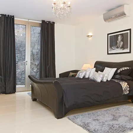 Puerto Del Carmen Sleeps 8 Pool Air Con Wifi Vila *