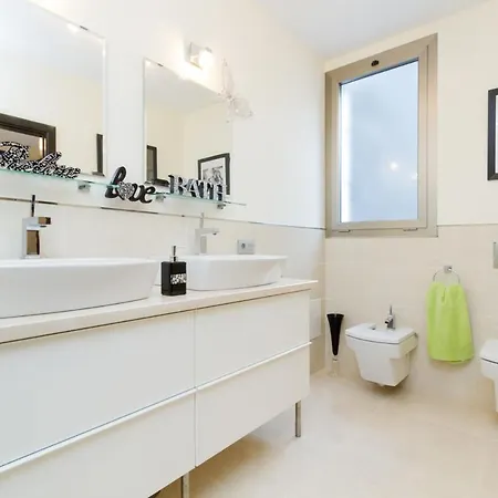 Puerto Del Carmen Sleeps 8 Pool Air Con Wifi Villa *